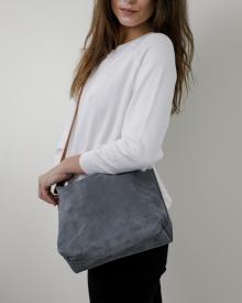 B May slouchy tote