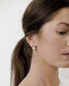 Rebecca Lankford earring